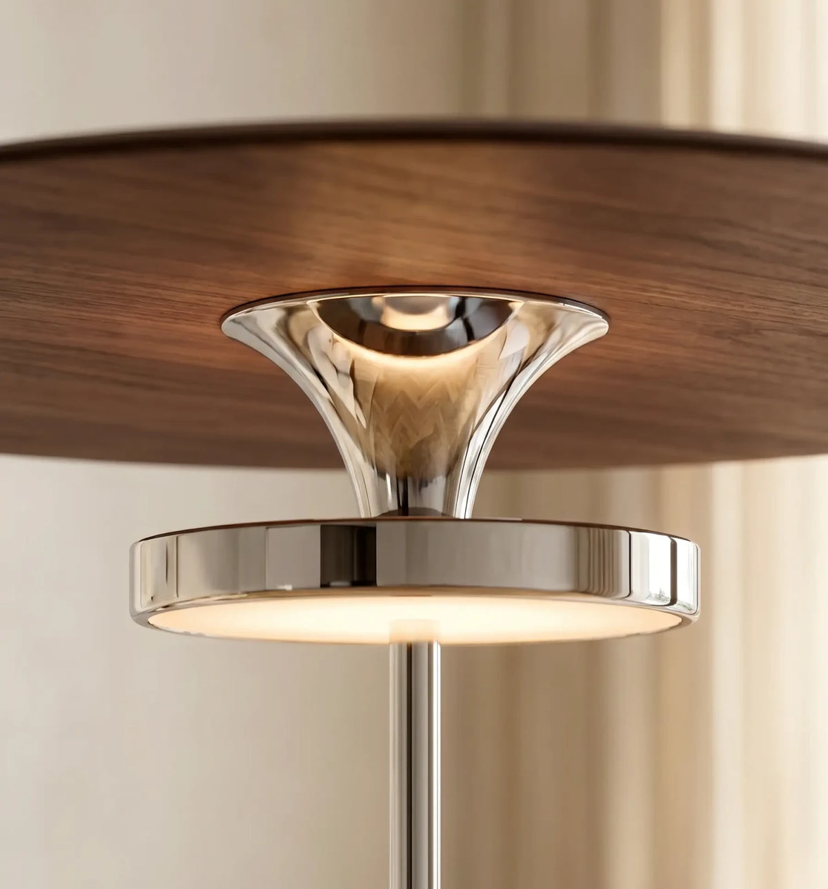 The floor lamp in a consistent lighting concept