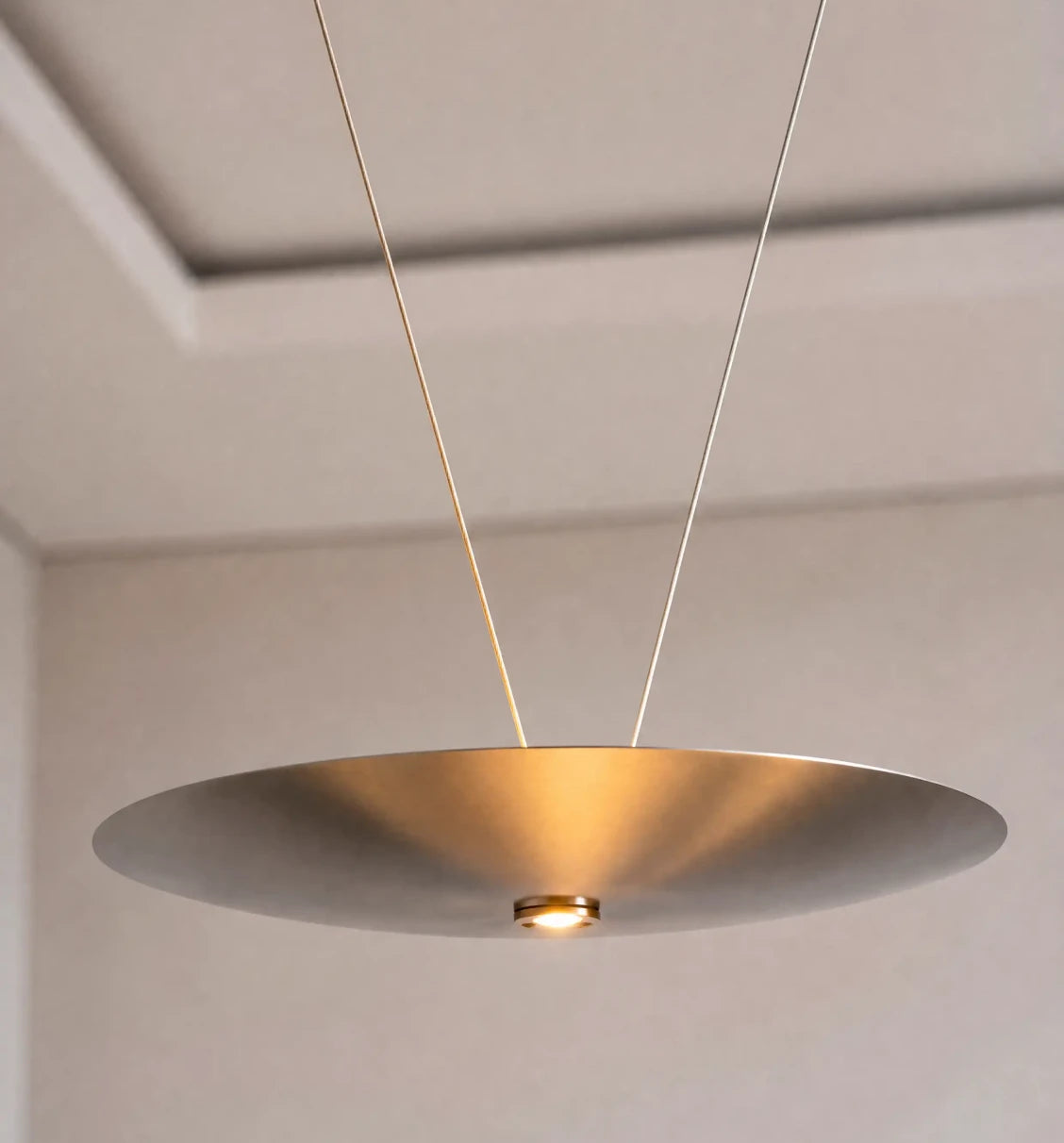 In black or nickel, to suit your style